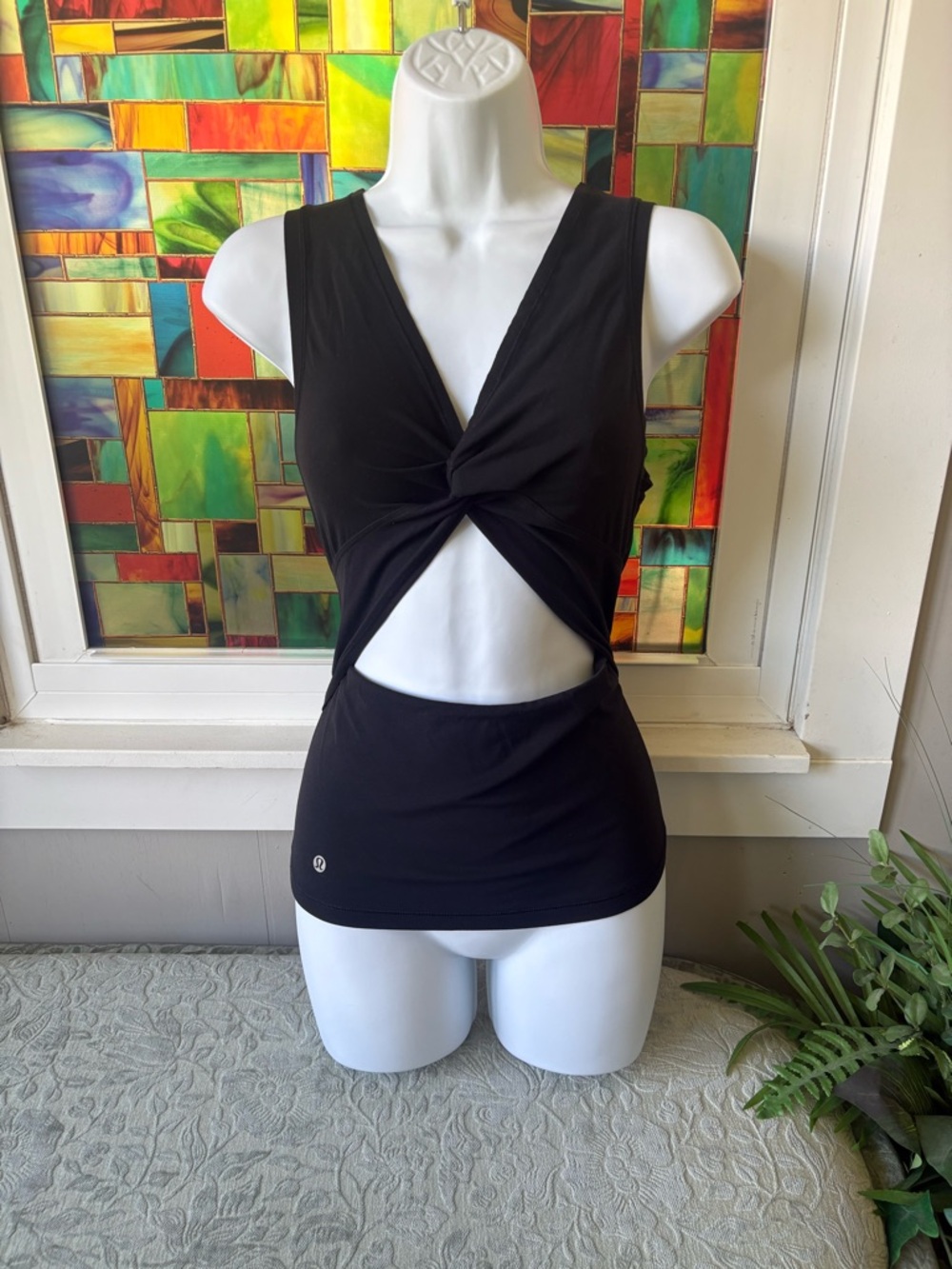Lululemon Activewear Top